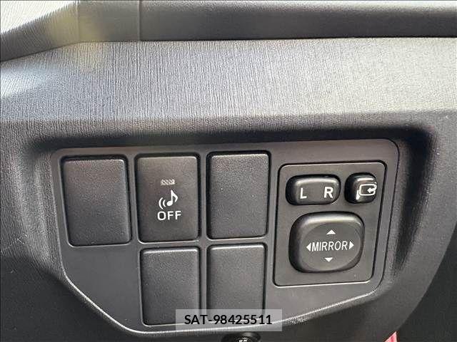 Toyota PRIUS 2014-03 8661048-14