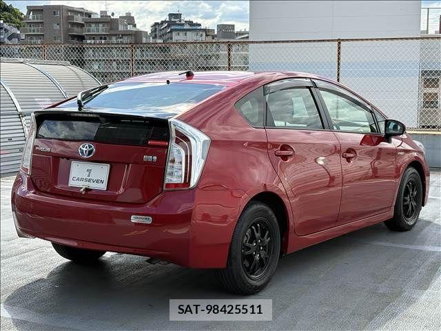 Toyota PRIUS 2014-03 8661048-22