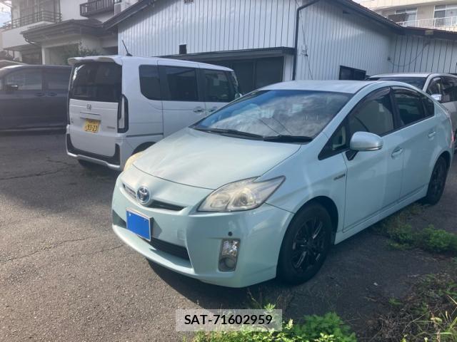 Toyota PRIUS 2010-04 8666761-1