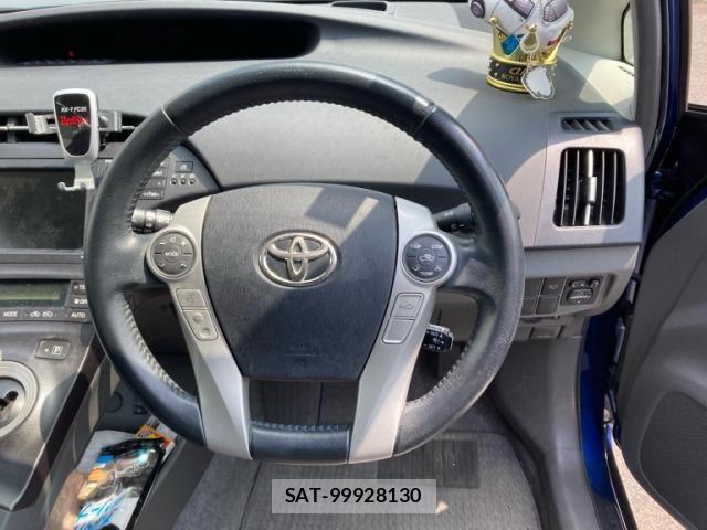 Toyota PRIUS 2009-06 8661097-13