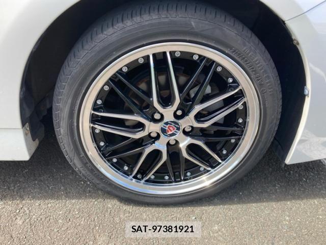 Toyota PRIUS 2013-08 8661061-7