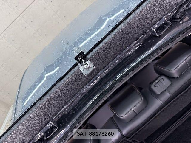 Toyota PRIUS 2023-05 8661000-10