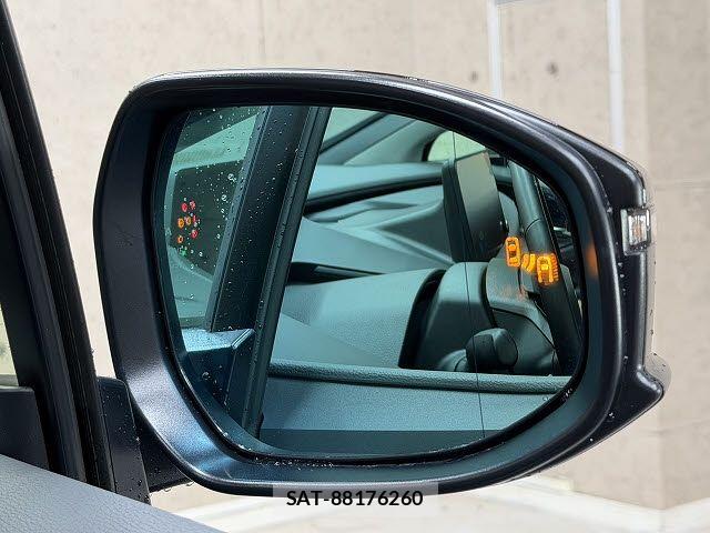 Toyota PRIUS 2023-05 8661000-14