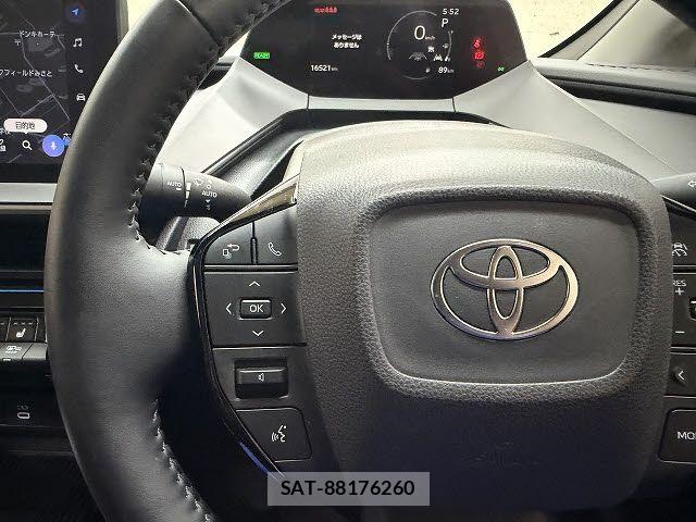 Toyota PRIUS 2023-05 8661000-15
