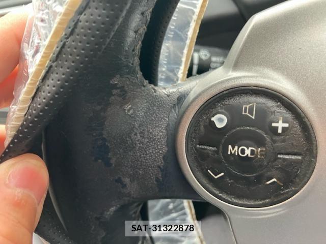 Toyota PRIUS 2010-06 8666758-22