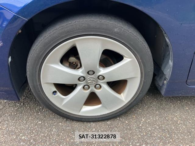 Toyota PRIUS 2010-06 8666758-6