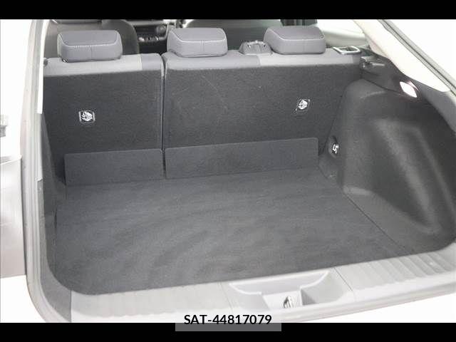 Toyota PRIUS 2023-03 8661006-13