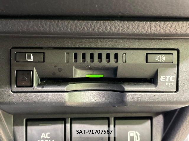 Toyota PRIUS 2023-04 8661004-7