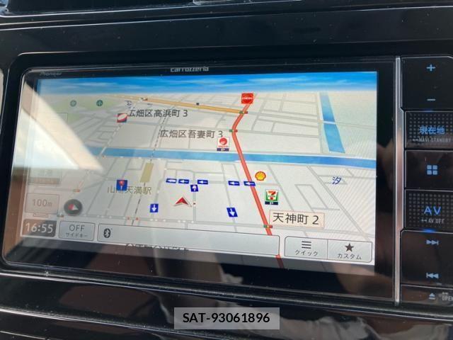 Toyota PRIUS 2016-05 8661060-21