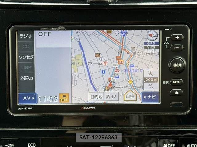 Toyota PRIUS 2017-09 8661038-3