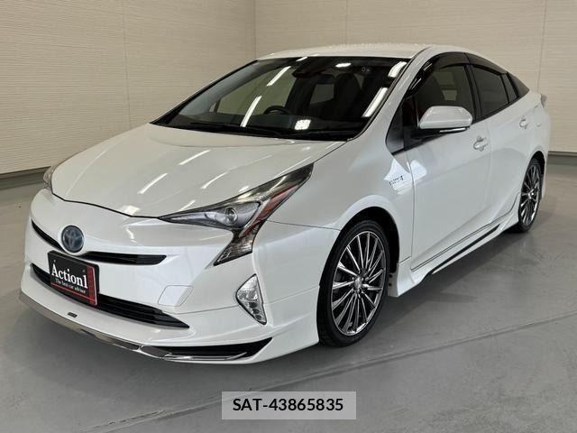 Toyota PRIUS 2016-04 8666746-0