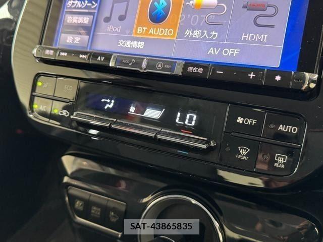 Toyota PRIUS 2016-04 8666746-15