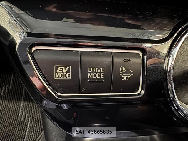 Toyota PRIUS 2016-04 8666746-21