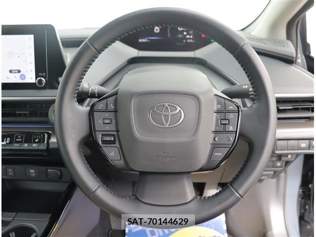 Toyota PRIUS 2023-10 8660999-11