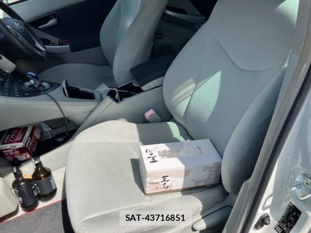 Toyota PRIUS 2010-03 8661094-9