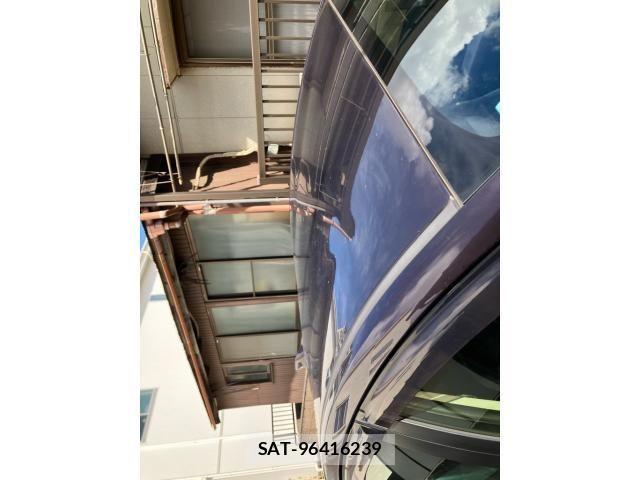 Toyota PRIUS 2014-02 8666751-7