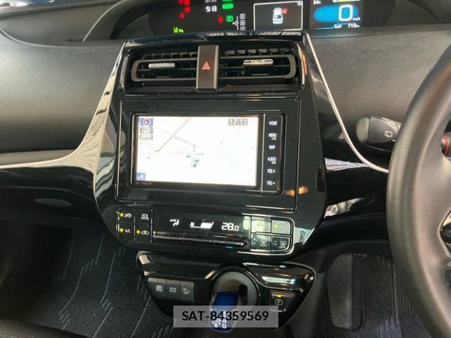 Toyota PRIUS 2019-11 8661022-15