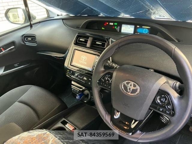 Toyota PRIUS 2019-11 8661022-7