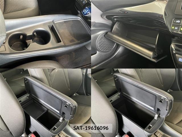 Toyota PRIUS 2020-03 8666745-24