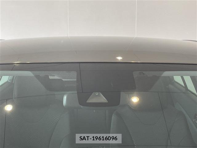 Toyota PRIUS 2020-03 8666745-8
