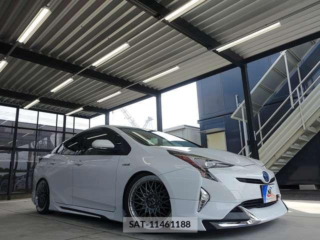 Toyota PRIUS 2016-12 8661015-11