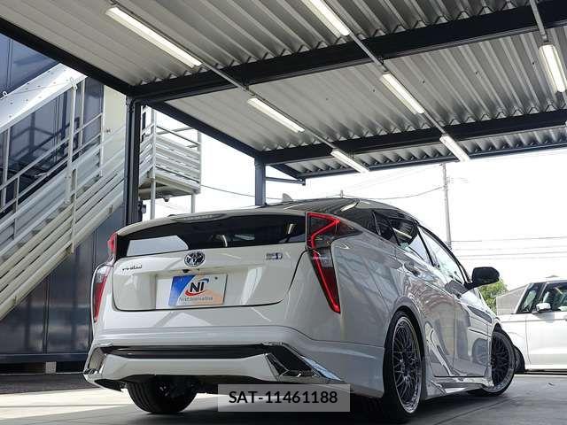 Toyota PRIUS 2016-12 8661015-8