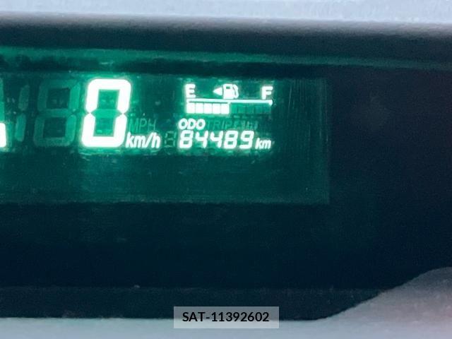 Toyota PRIUS 2005-11 8661083-19