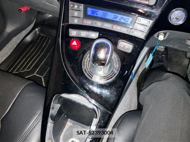 Toyota PRIUS 2010-02 8666756-20