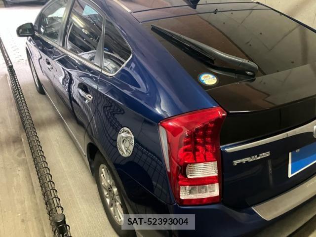 Toyota PRIUS 2010-02 8666756-2