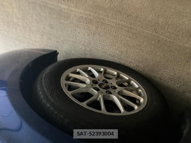 Toyota PRIUS 2010-02 8666756-7