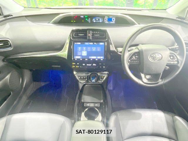 Toyota PRIUS 2019-03 8661012-1
