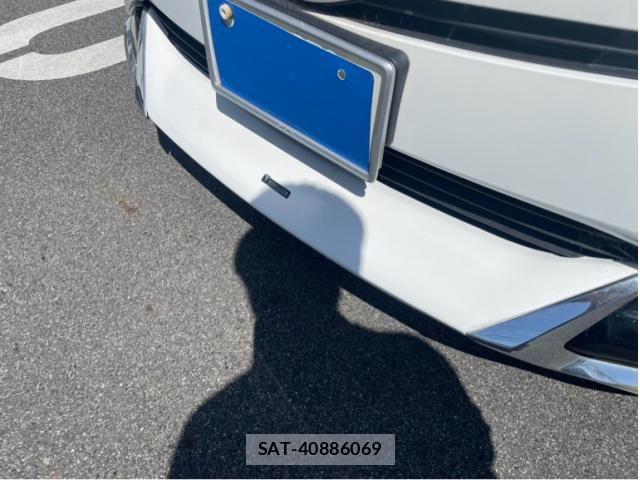 Toyota PRIUS 2016-06 8661040-3