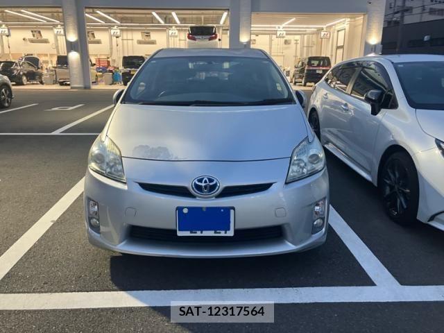 Toyota PRIUS 2010-02 8661081-2