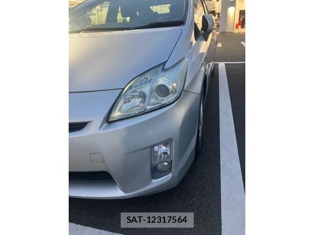 Toyota PRIUS 2010-02 8661081-7