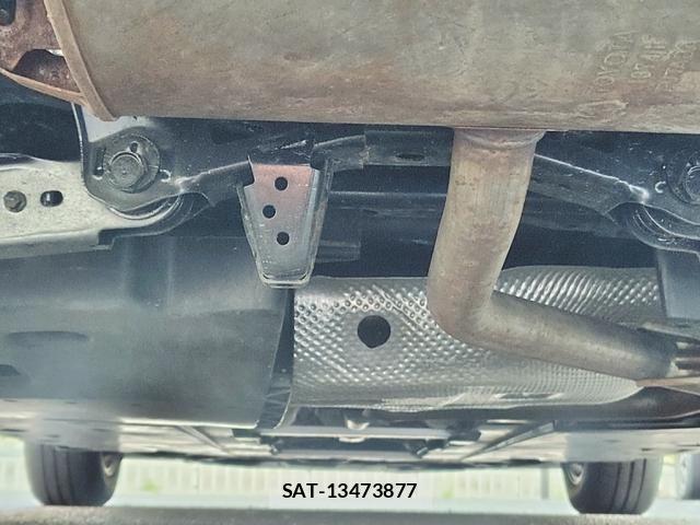 Toyota PRIUS 2021-09 8666744-12