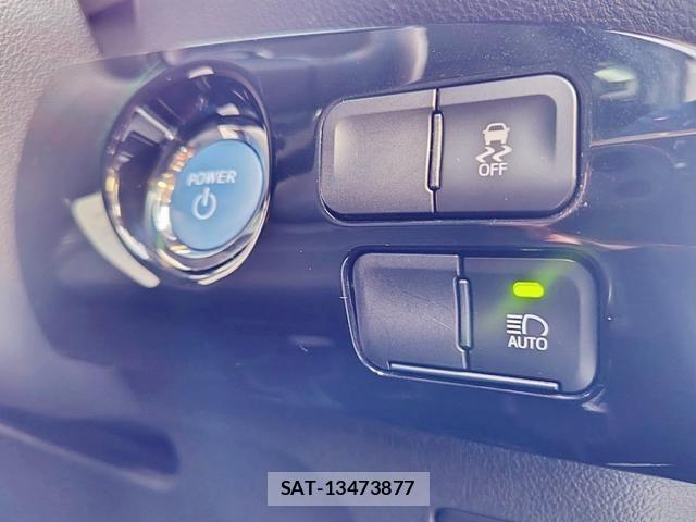 Toyota PRIUS 2021-09 8666744-22