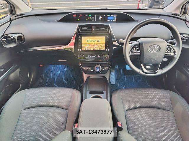 Toyota PRIUS 2021-09 8666744-6