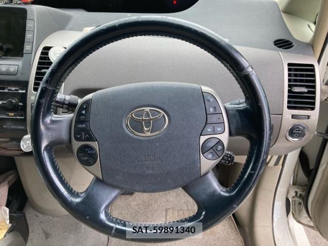 Toyota PRIUS 2009-01 8661075-13