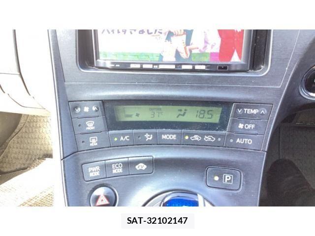 Toyota PRIUS 2009-09 8661073-17