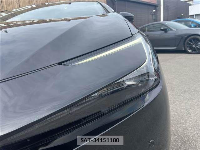 Toyota PRIUS 2023-04 8666743-20