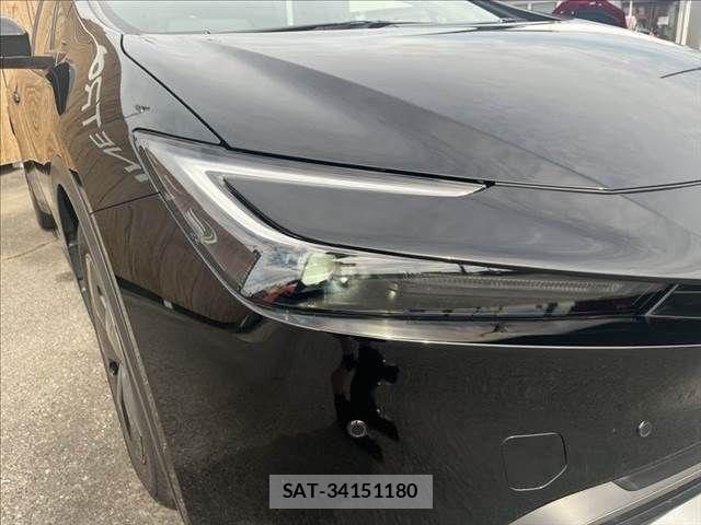Toyota PRIUS 2023-04 8666743-29