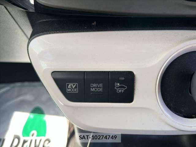Toyota PRIUS 2017-10 8661044-22