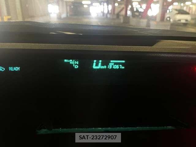 Toyota PRIUS 2006-07 8666752-3