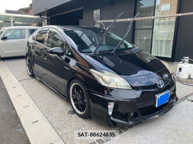 Toyota PRIUS 2014-03 8661067-0