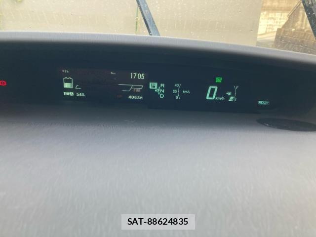 Toyota PRIUS 2014-03 8661067-15