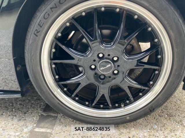Toyota PRIUS 2014-03 8661067-6