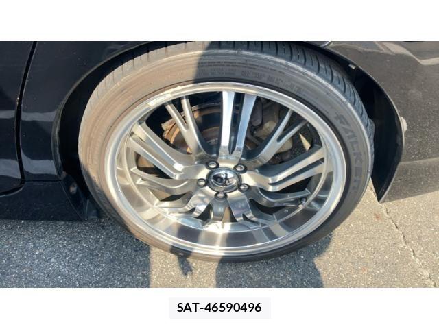 Toyota PRIUS 2013-10 8666757-15