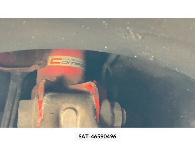Toyota PRIUS 2013-10 8666757-17