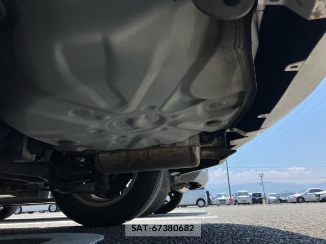 Toyota PRIUS 2010-04 8661098-9
