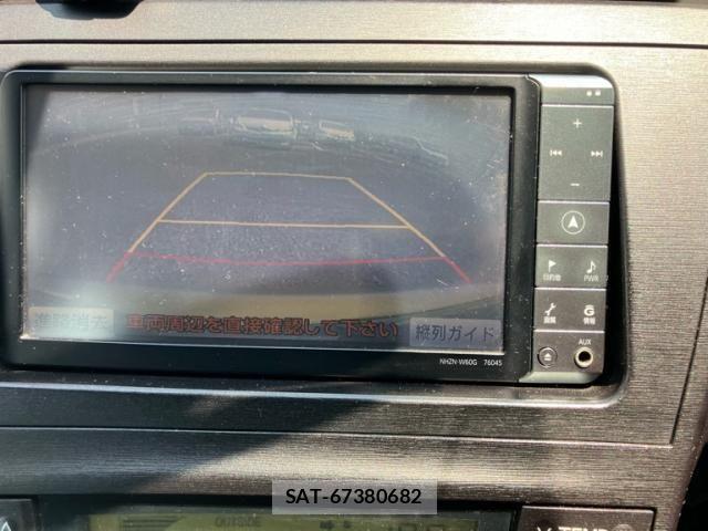 Toyota PRIUS 2010-04 8661098-20
